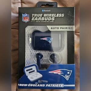 SOAR NFL New England Patriots Wireless Earbuds
